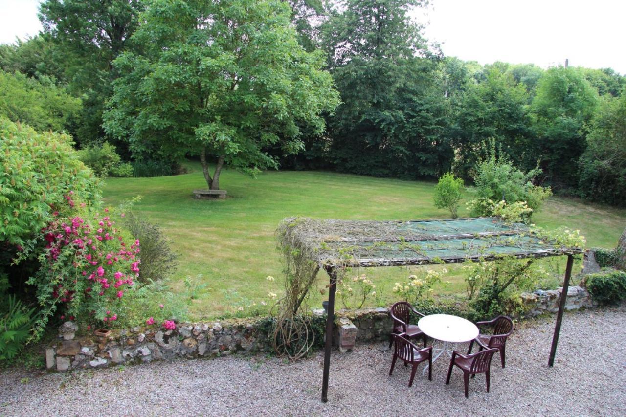 Le Pommenial De La Herissonniere Saint-Aubin-de-Bonneval Exterior photo